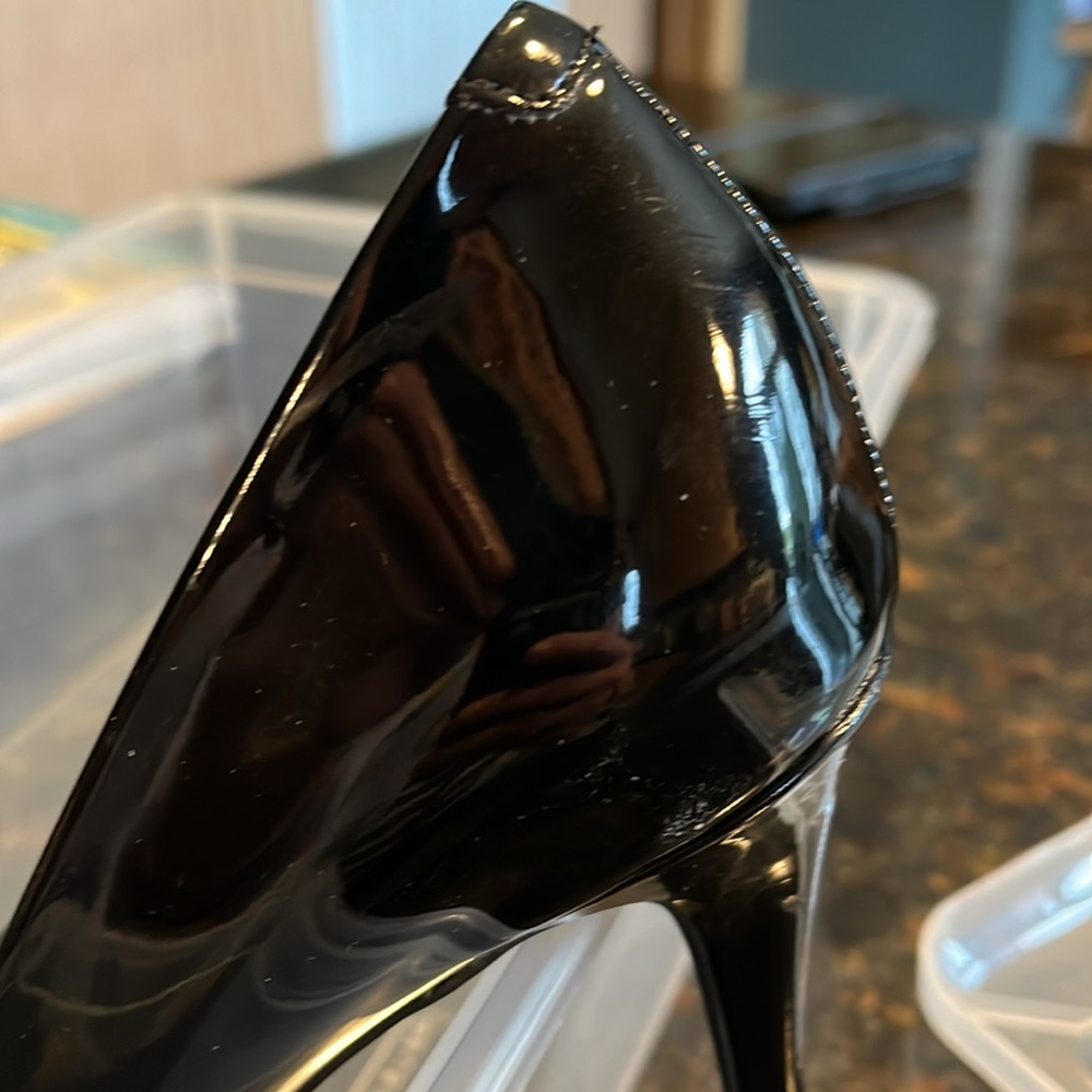 Nine West Facts 3 black patent pumps 7.5 like new- worn 1x 7.5 - Picture 7 of 9